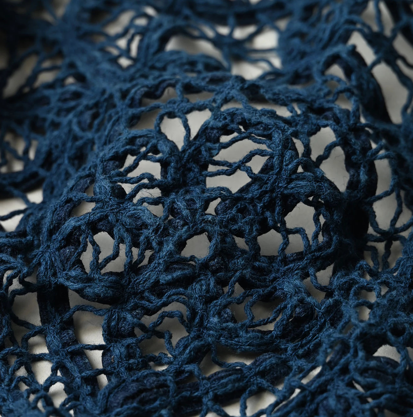 45R(フォーティファイブアール) |リネンリボンバテン刺繍のボレロ（藍）