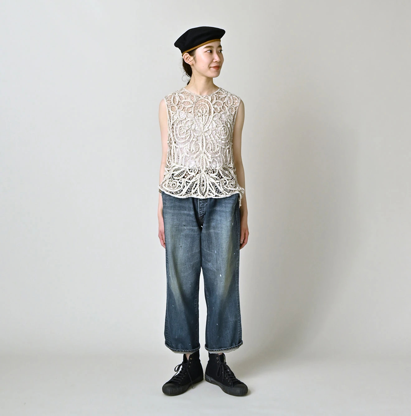 45R(フォーティファイブアール) |リネンリボンバテン刺繍のノースリーブトップ