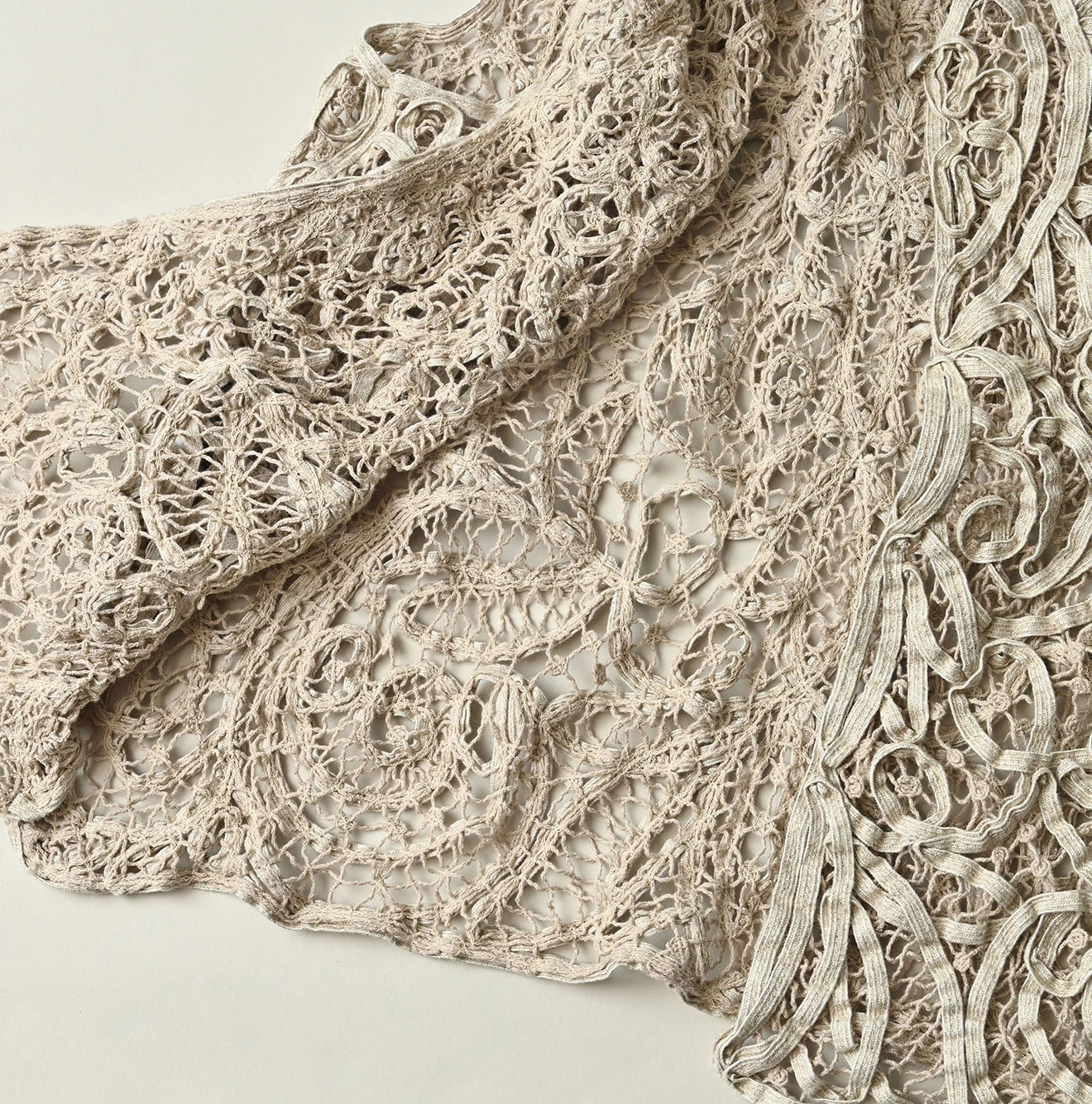 45R(フォーティファイブアール) |リネンリボンバテン刺繍のノースリーブトップ