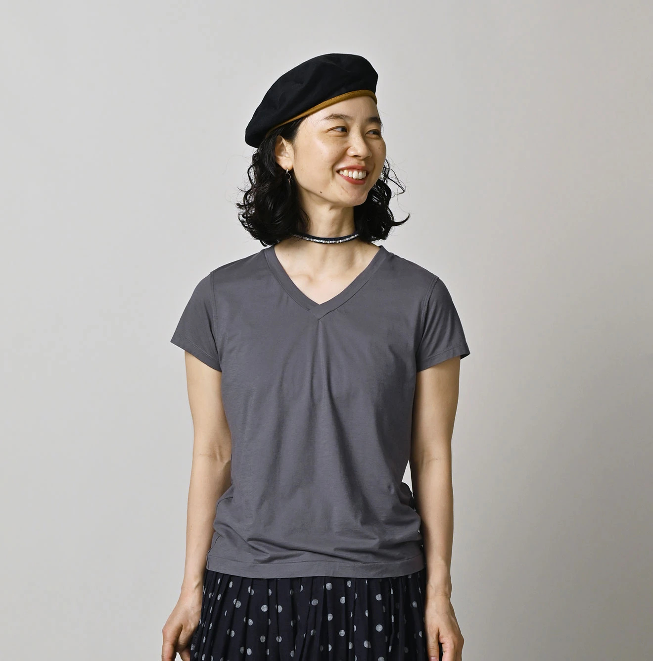 45R(フォーティファイブアール) |スーピマ薄天竺のVネックＴシャツ