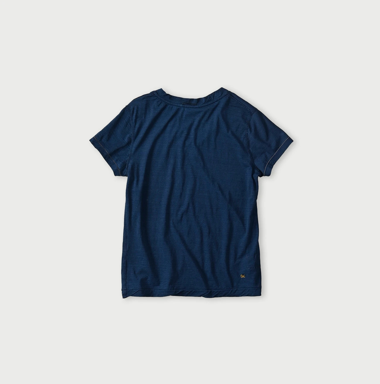 45R（フォーティファイブアール）| スーピマ薄天竺のVネックTシャツ