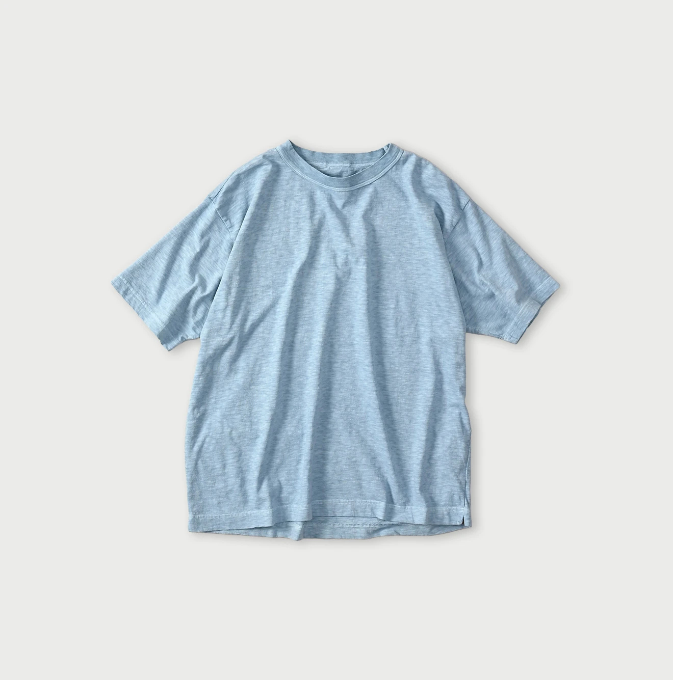 【美品】45R ゴマデニムのリリープリント908オーシャンシャツ（加工） 45R（フォーティファイブアール）| 天竺の908オーシャンTシャツ（45草