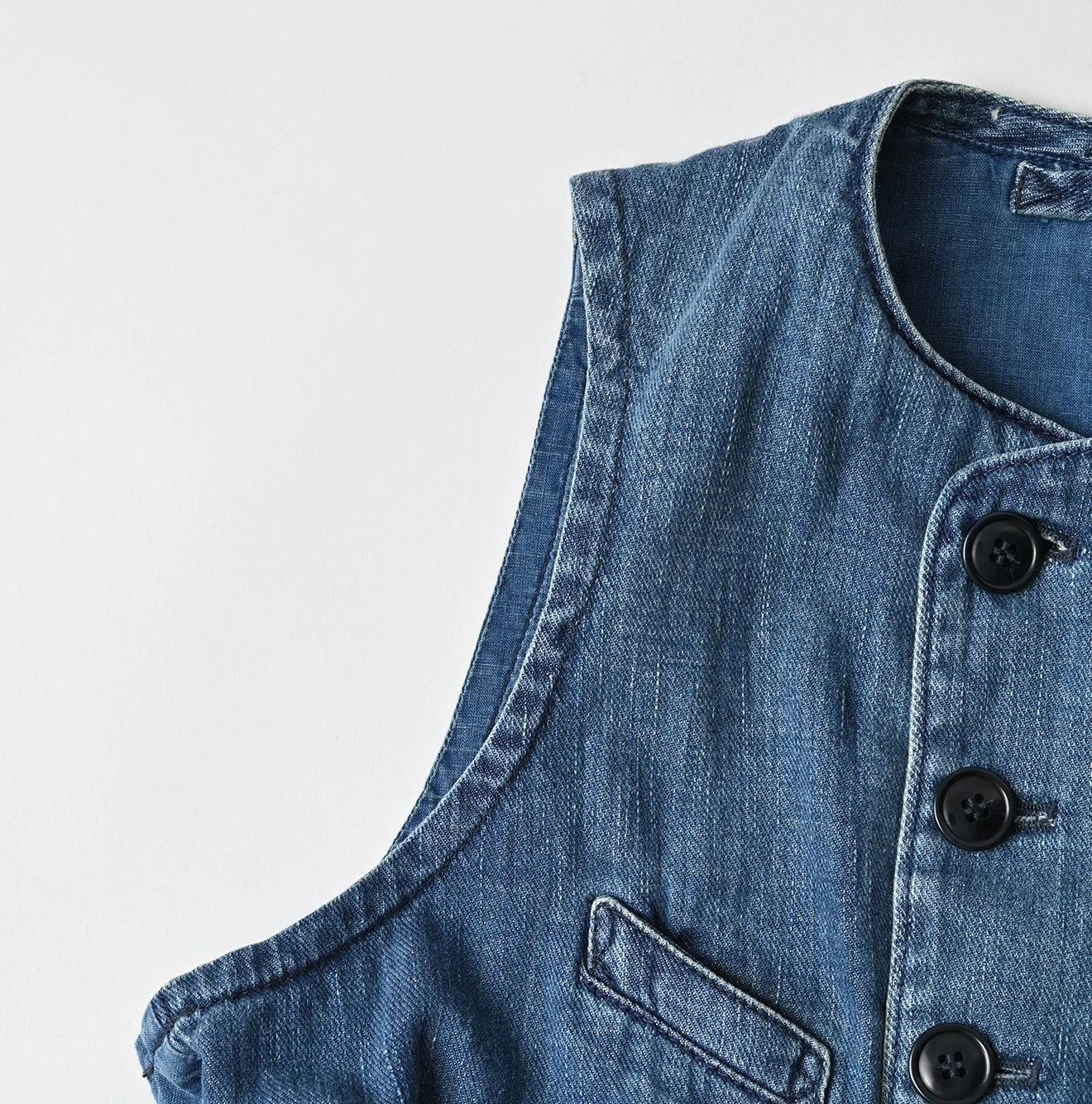45R（フォーティファイブアール）| 45プチデニムのベスト（加工） Vest