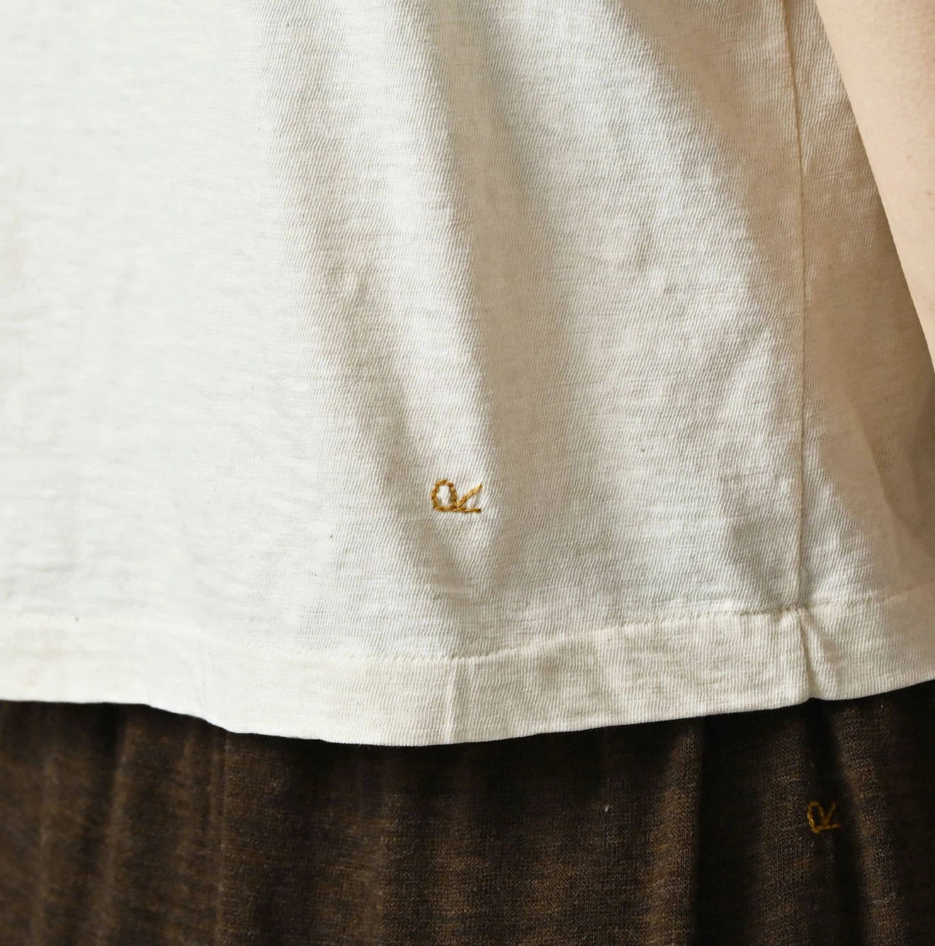 45R(フォーティファイブアール) |天竺のチビ比女deロゴTシャツ