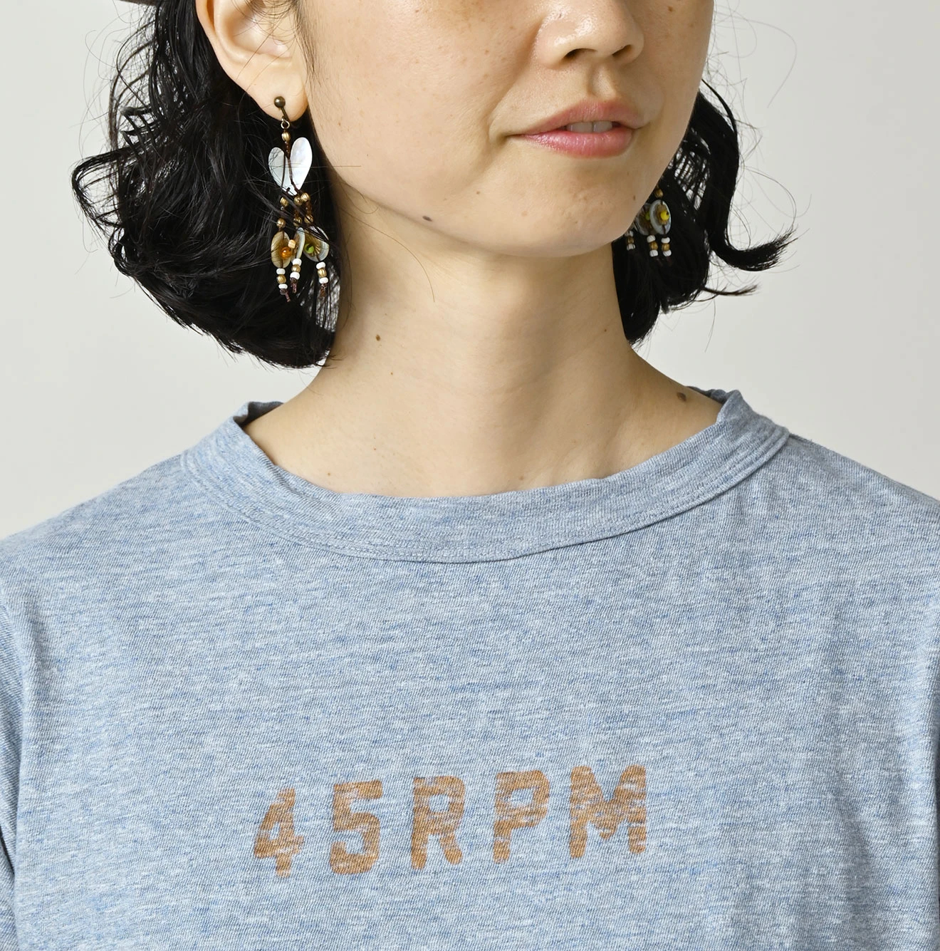 45R(フォーティファイブアール) |天竺のチビ比女deロゴTシャツ（トップ）