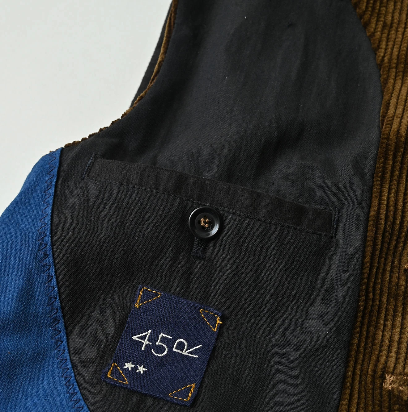 45R（フォーティファイブアール）| セルビッチコーデュロイの908みゆき