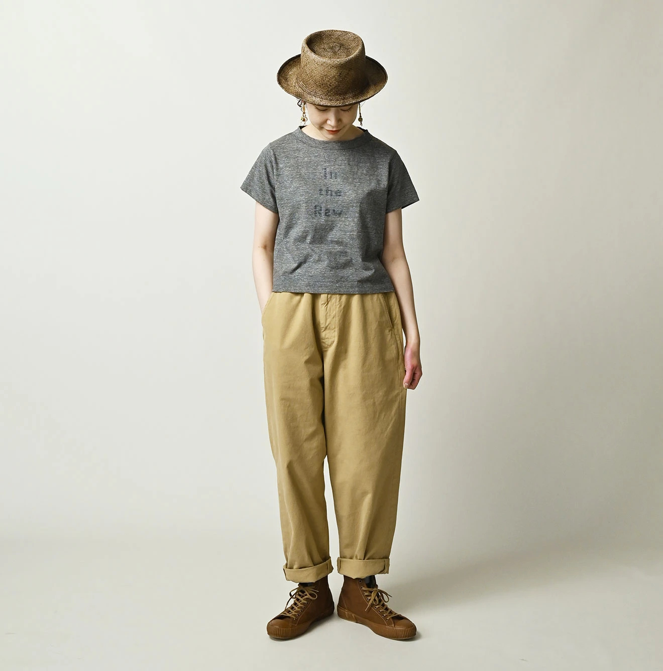 45R(フォーティファイブアール) |In the Rawプリントのチビ比女Tシャツ（トップ）