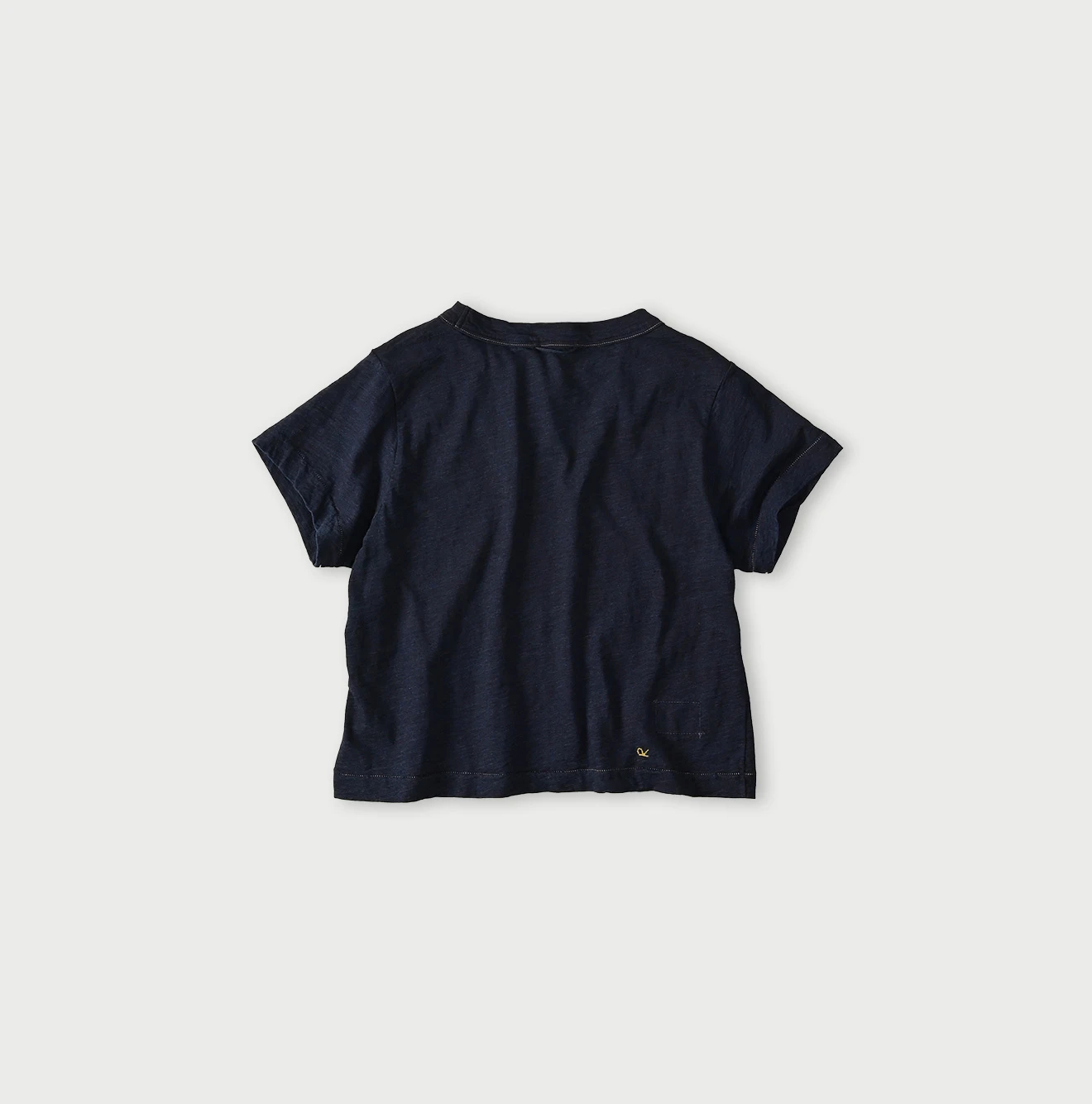 45R(フォーティファイブアール) |In the Rawプリントのチビ比女Tシャツ（インディゴ）