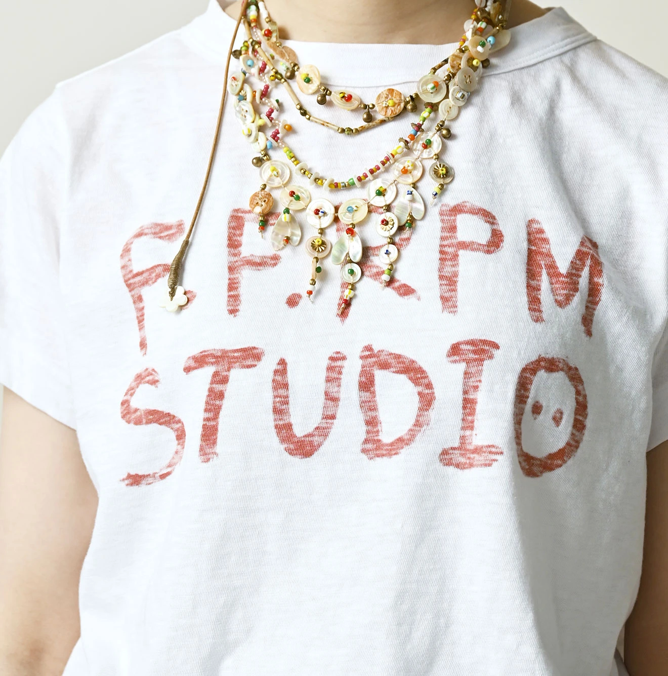 45R(フォーティファイブアール) |ドンキーくん刺繍のチビ比女ロゴTシャツ