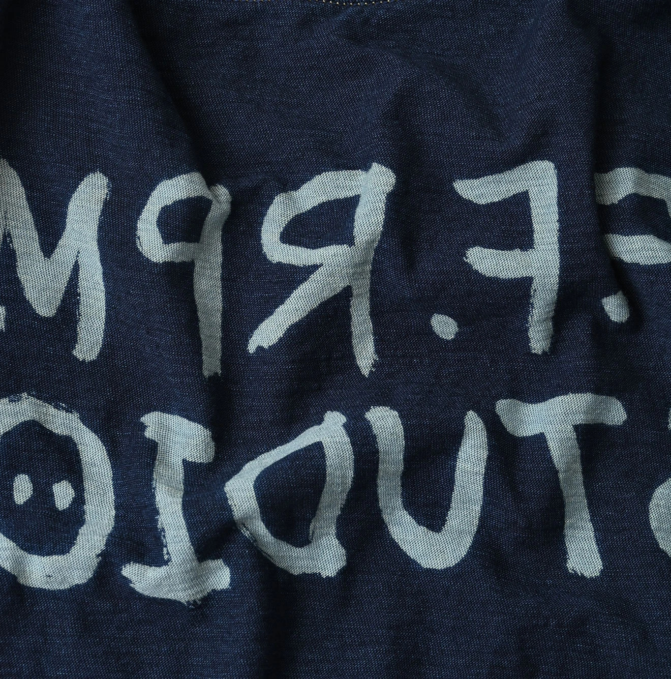 45R(フォーティファイブアール) |ドンキーくん刺繍のチビ比女ロゴTシャツ（インディゴ）
