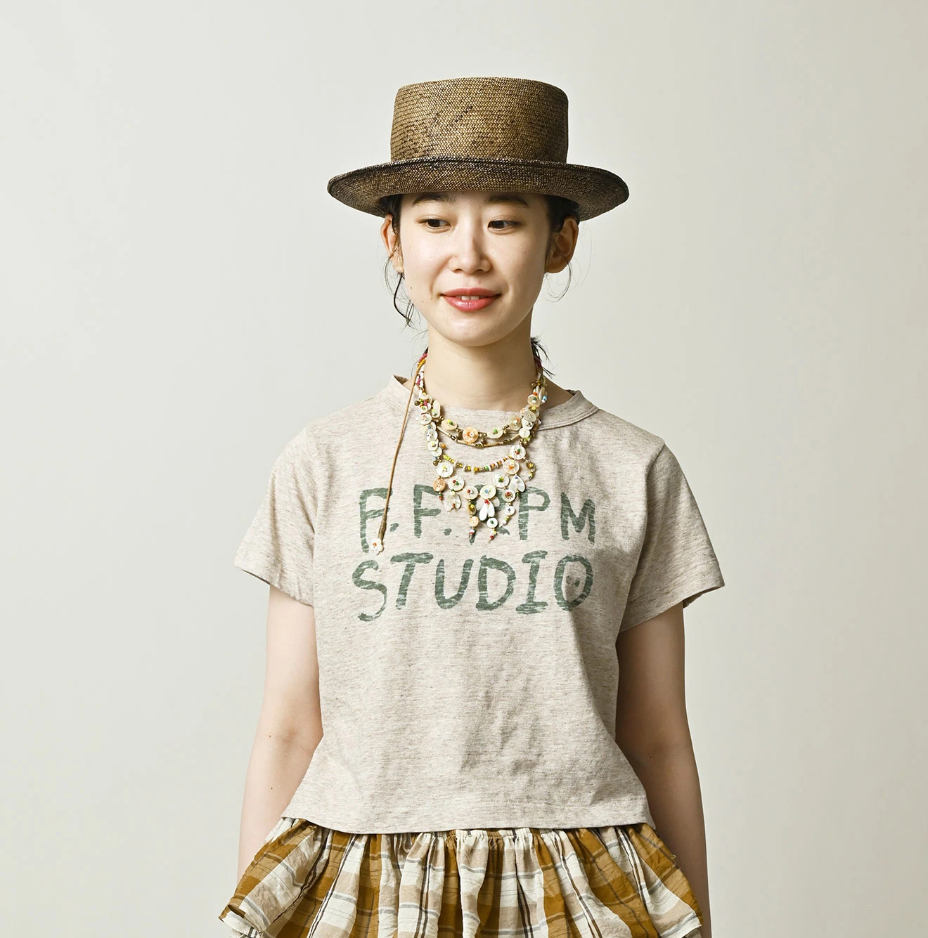 45R(フォーティファイブアール) |ドンキーくん刺繍のチビ比女ロゴTシャツ（トップ）