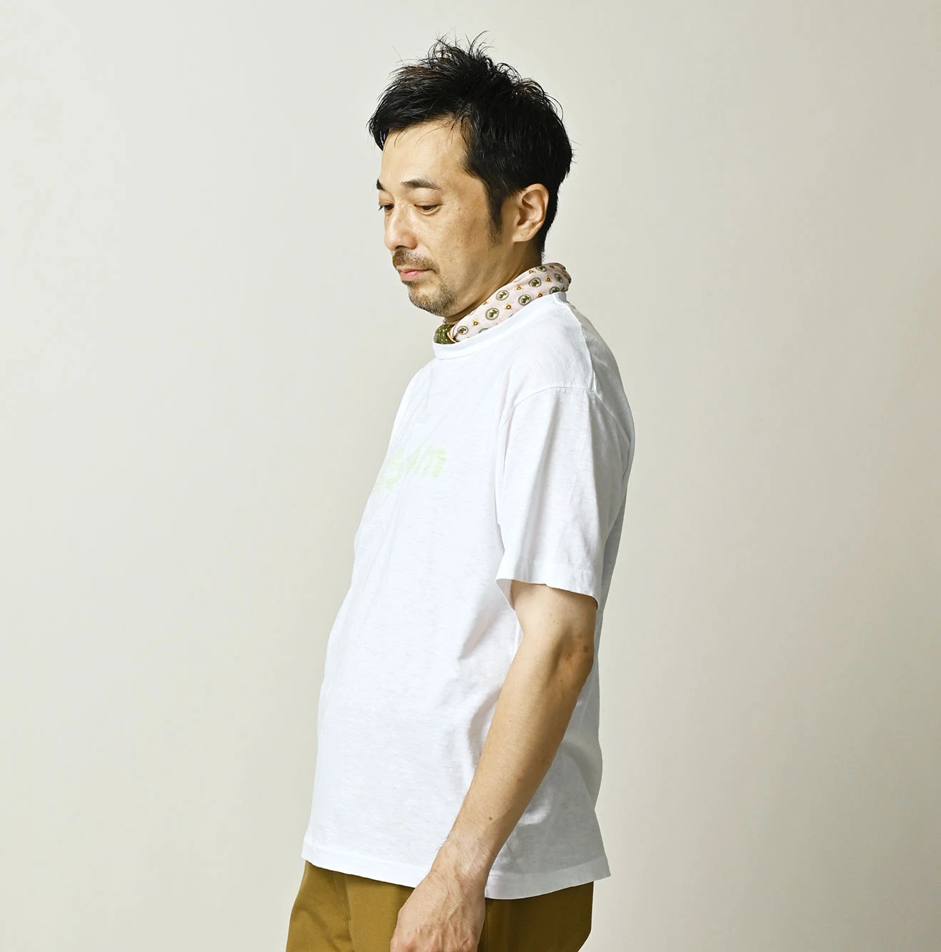 45R(フォーティファイブアール) |マルフツラロゴプリントの908竹比古Tシャツ