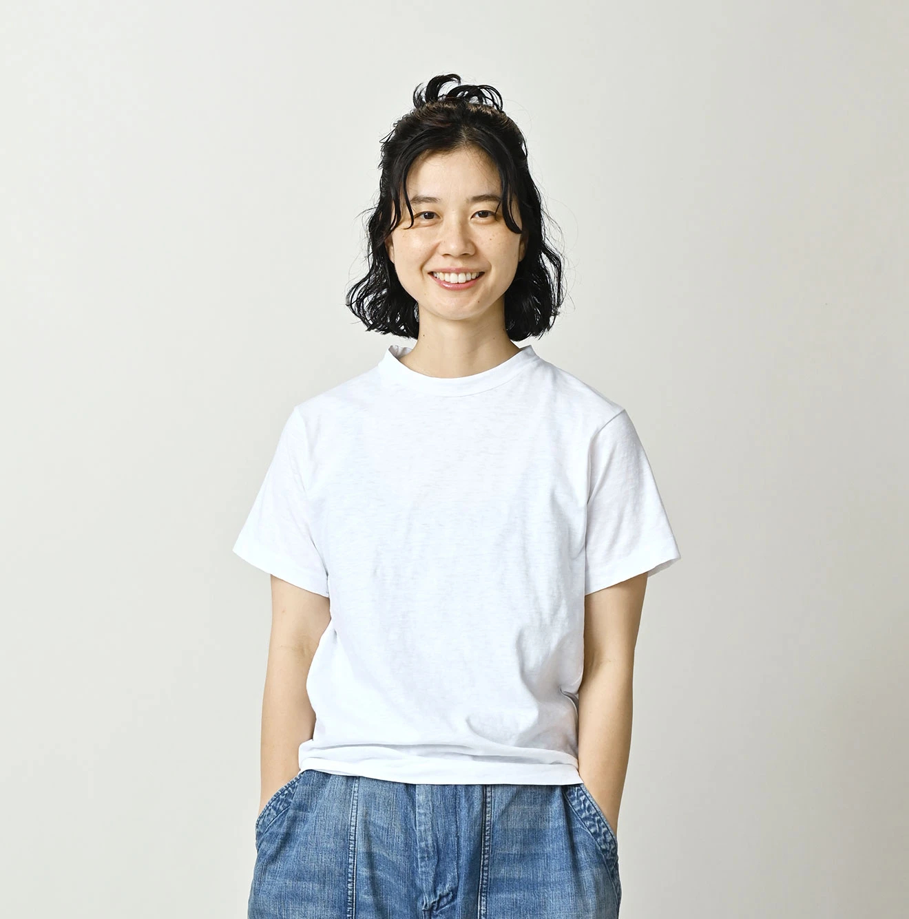 45R(フォーティファイブアール) |マルフツラロゴプリントの908竹比古Tシャツ（インディゴ）