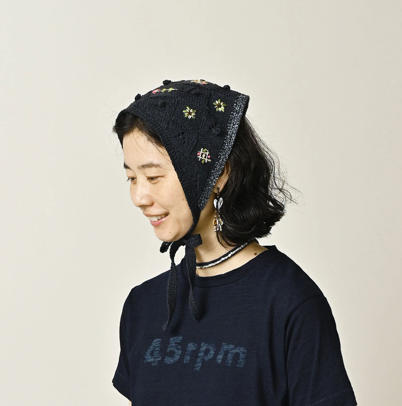 45R(フォーティファイブアール) |ボンボンフラワーのヘアバンド（インディゴ）