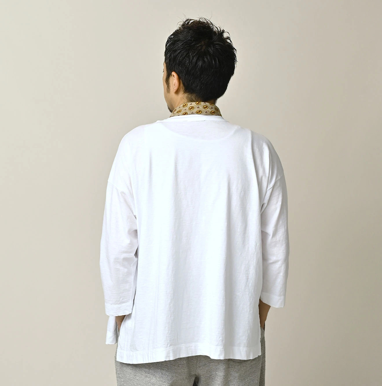 45R(フォーティファイブアール) |ビッグドンキーロゴプリント刺繍の908ビッグスリット比古Tシャツ