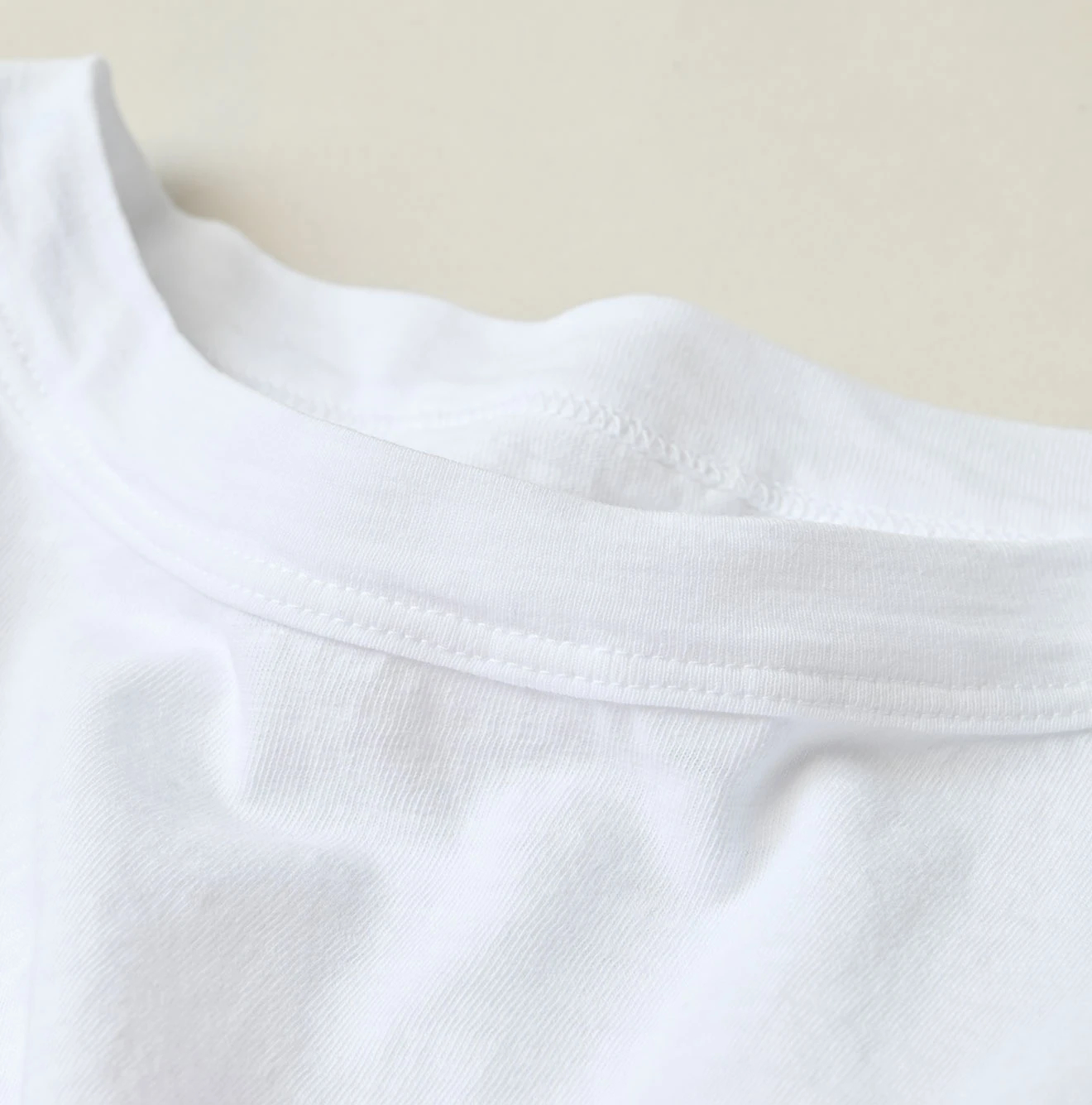 45R(フォーティファイブアール) |ビッグドンキーロゴプリント刺繍の908ビッグスリット比古Tシャツ