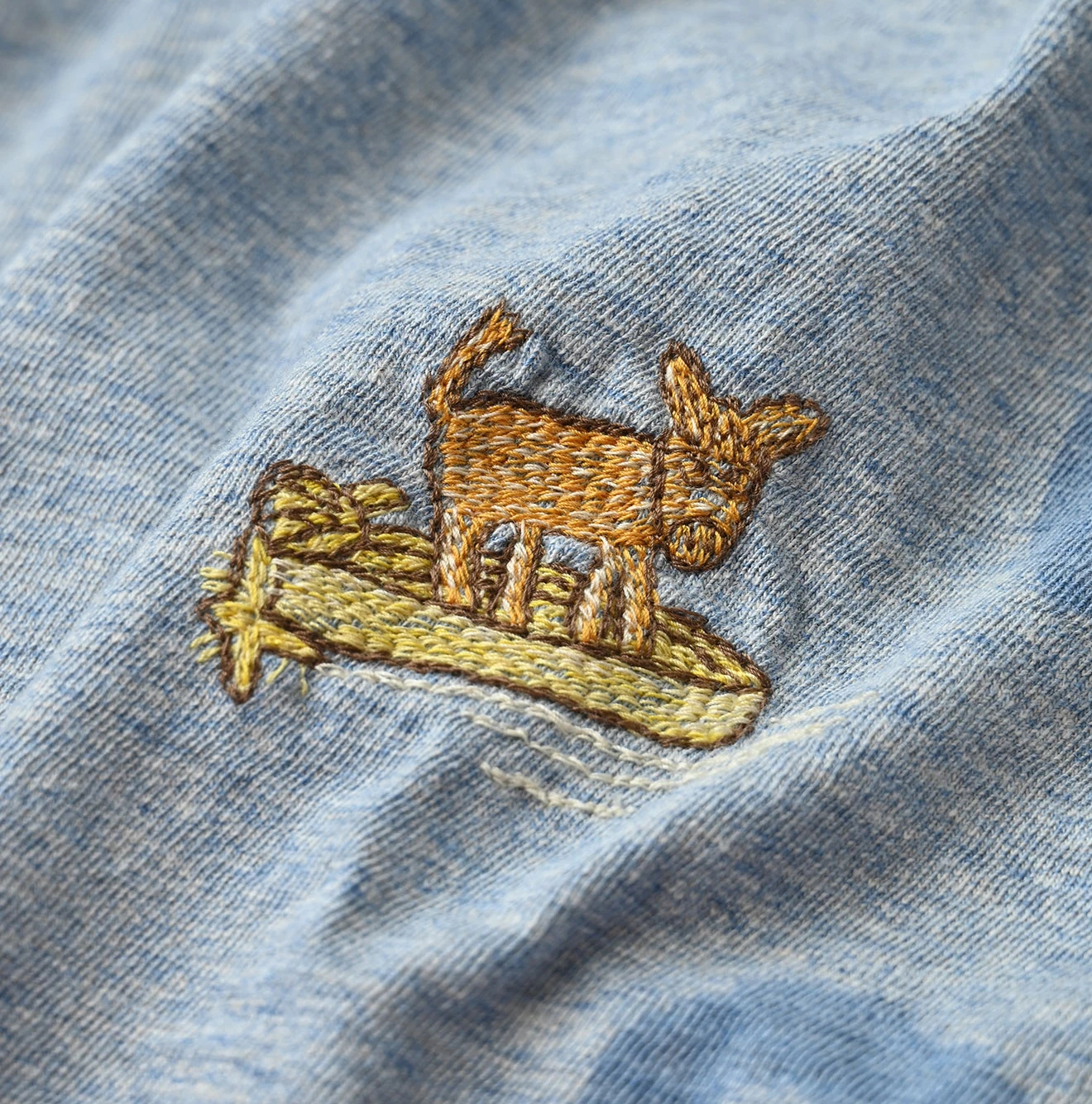 45R(フォーティファイブアール) |ビッグドンキーロゴプリント刺繍の908ビッグスリット比古Tシャツ（トップ）