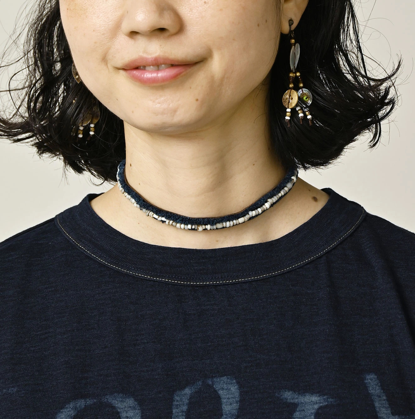 45R(フォーティファイブアール) |ビッグドンキーロゴプリント刺繍の908ビッグスリット比古Tシャツ（インディゴ）