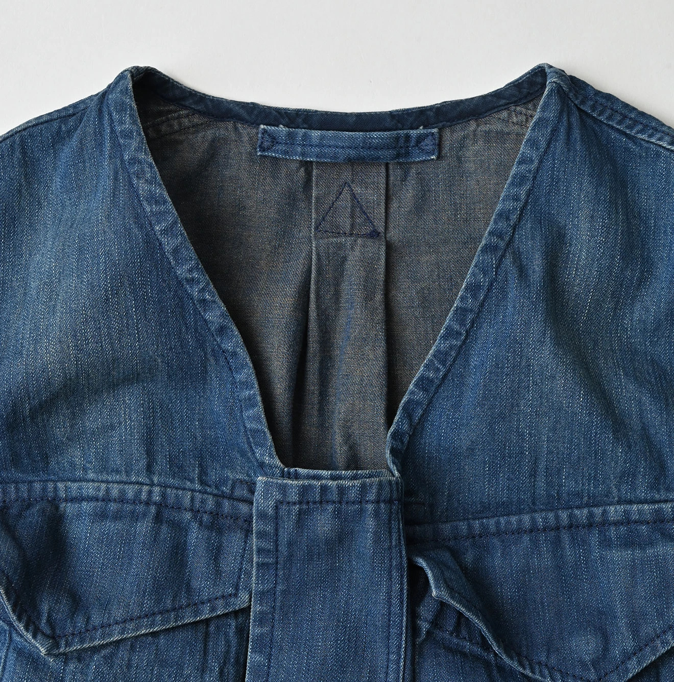 45R(フォーティファイブアール) |ライトモンブラウンデニムのポシュベスト（加工）