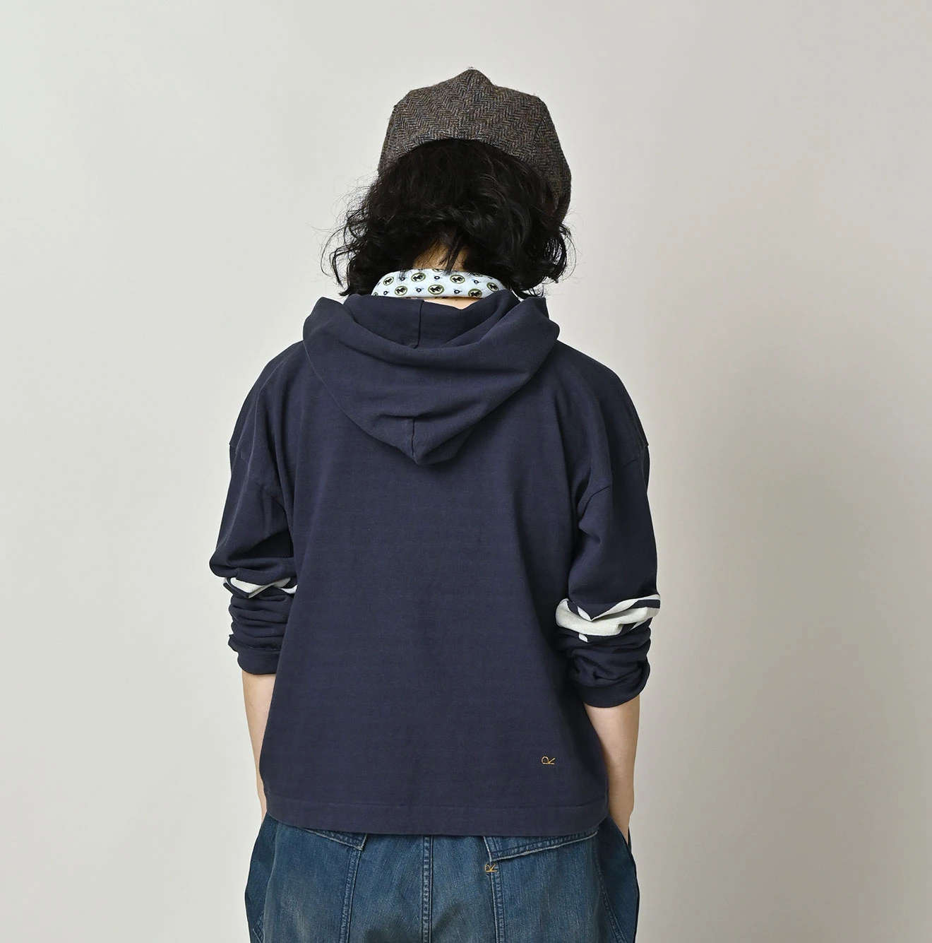 45R(フォーティファイブアール) |天竺の908フットボールフーディ