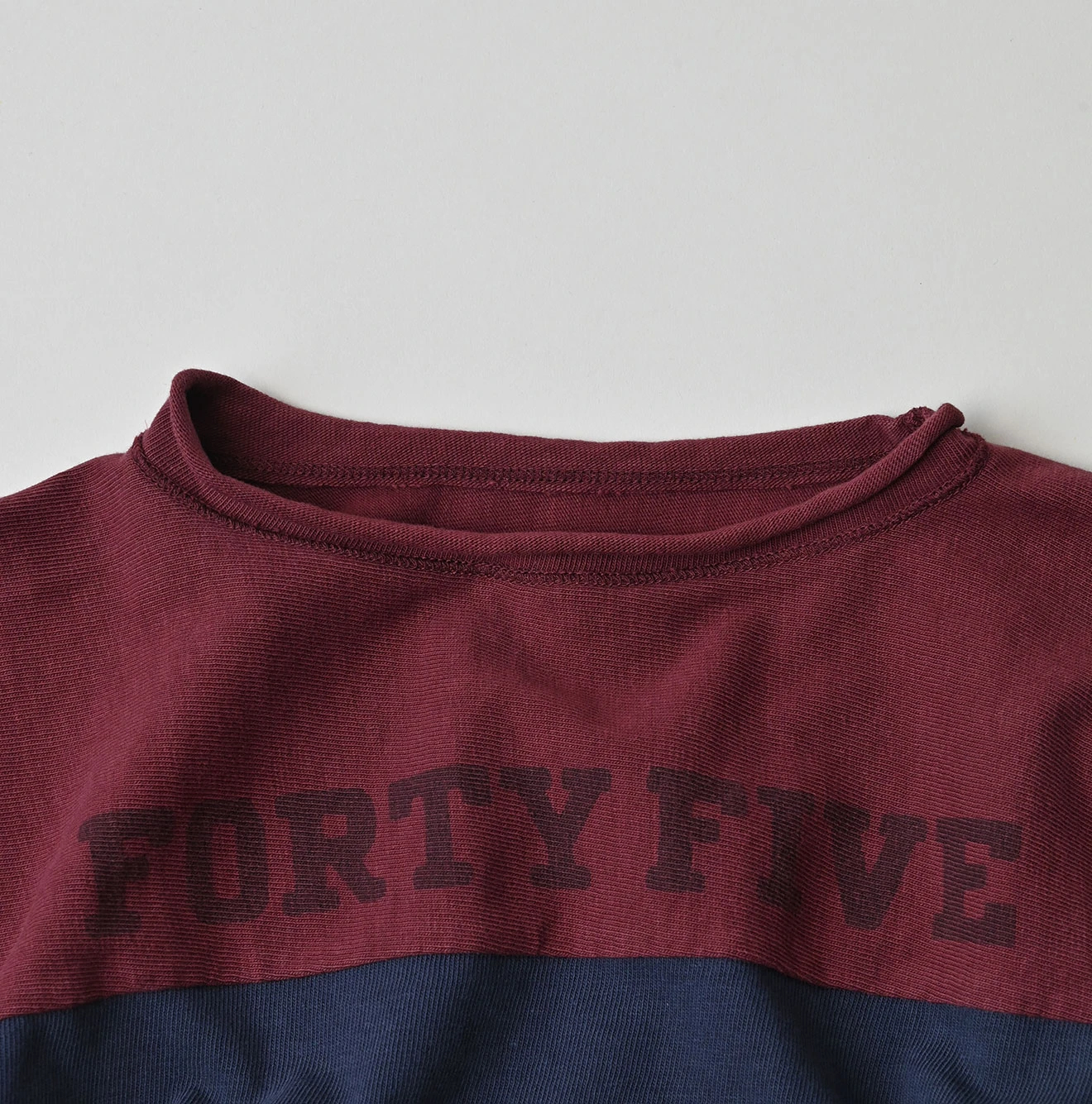 45R(フォーティファイブアール) |天竺の908フットボールTシャツ