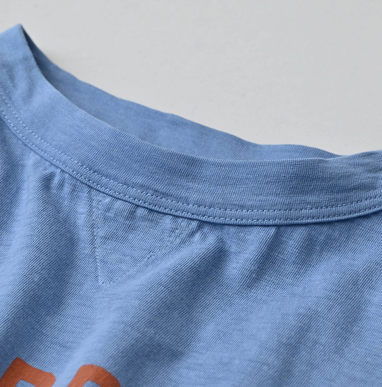 45R(フォーティファイブアール) |ロゴプリントの908長袖海比古Tシャツ