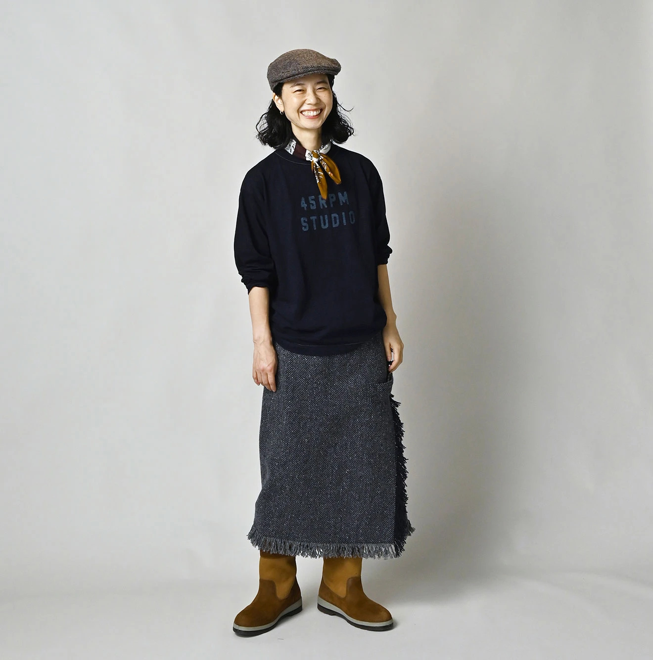 45R(フォーティファイブアール) |ロゴプリントの908長袖海比古Tシャツ（インディゴ）
