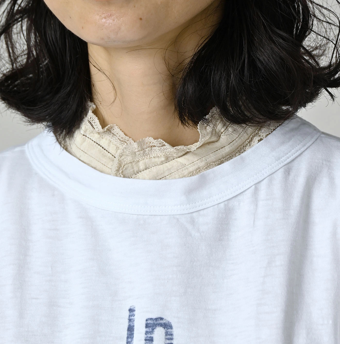 45R(フォーティファイブアール) |In the rawプリントのギャザーM比女Tシャツ