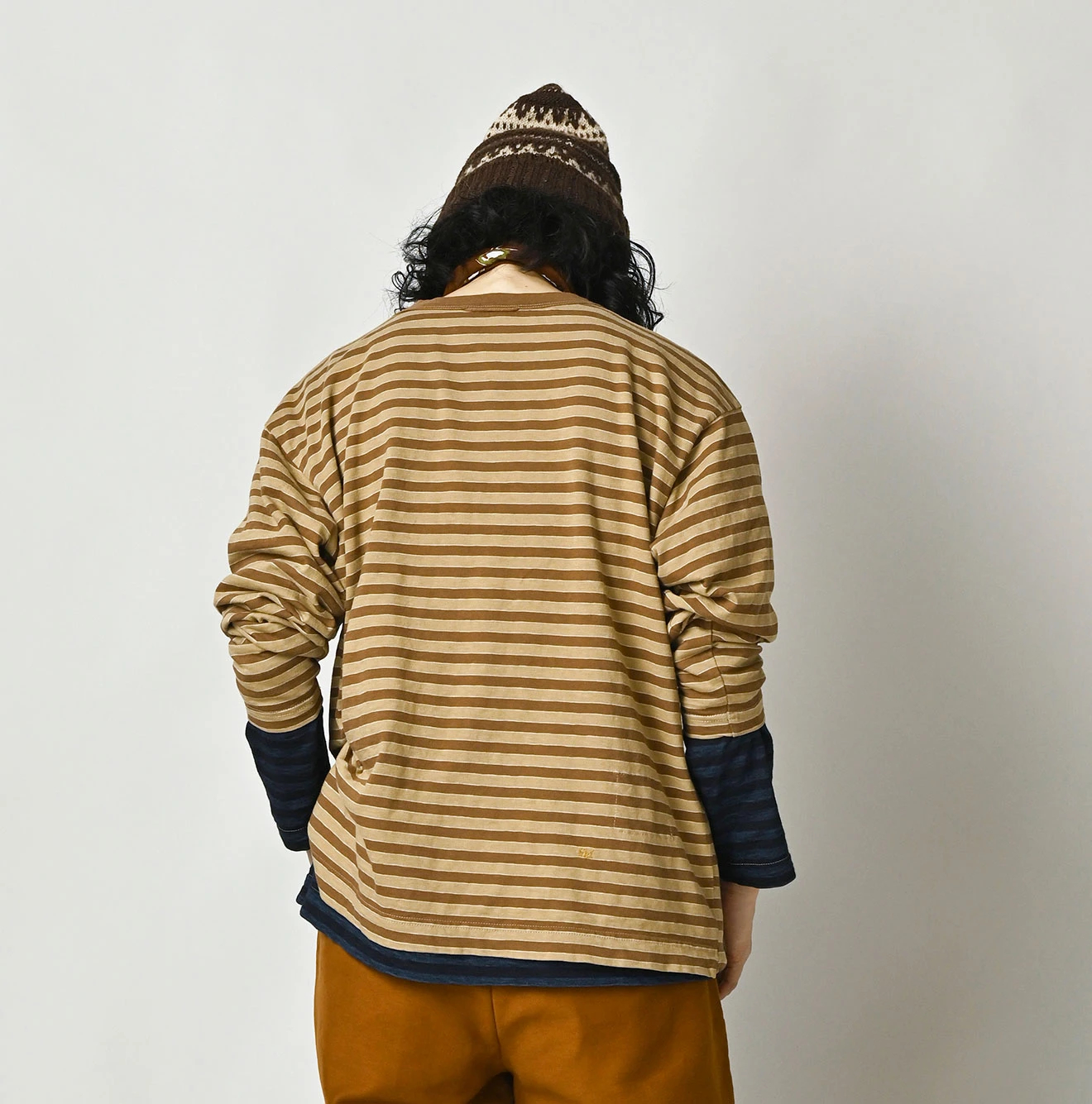 45R(フォーティファイブアール) |ボーダーロゴプリントの908長袖海比古Tシャツ