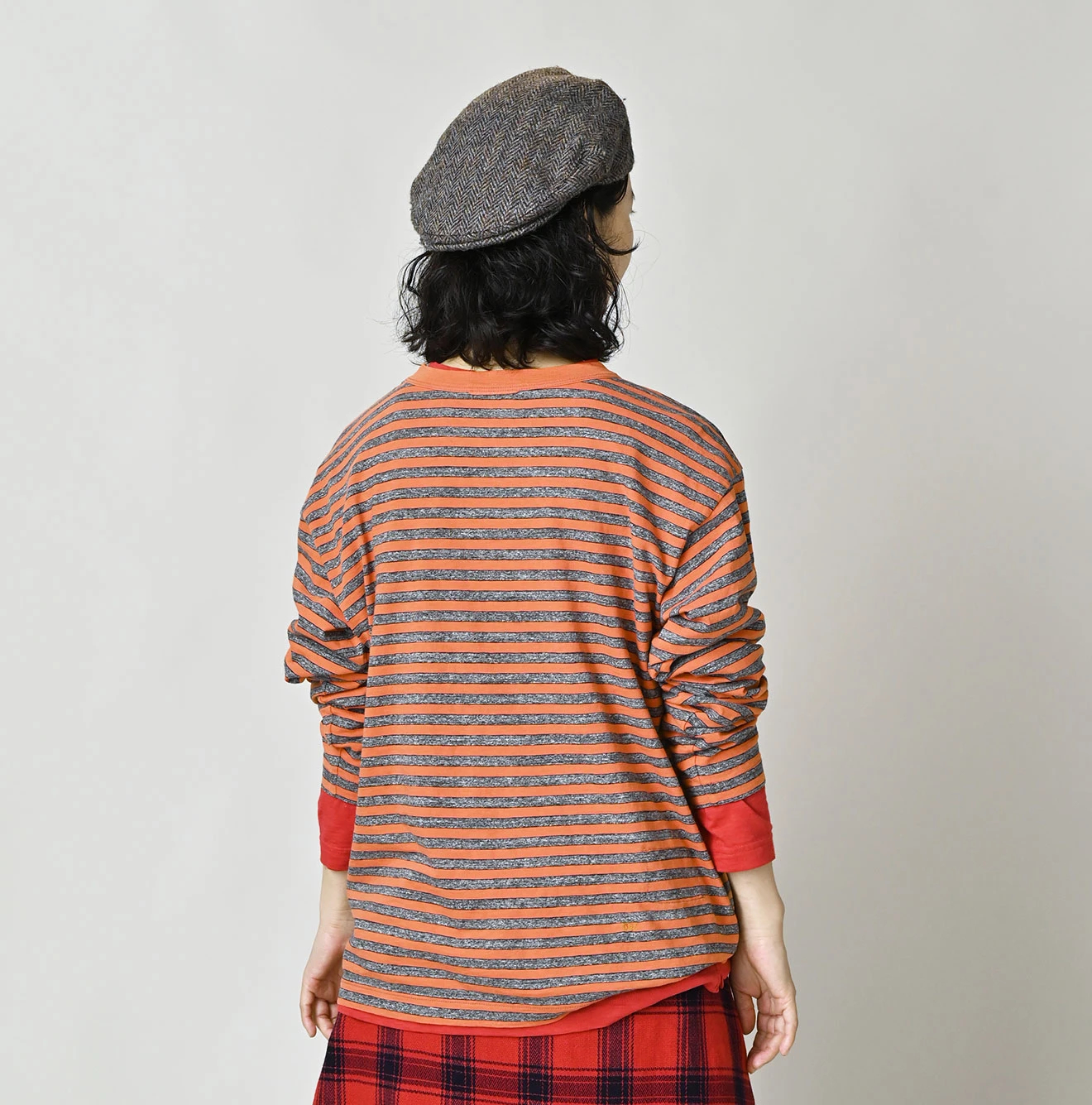 45R(フォーティファイブアール) |ボーダーロゴプリントの908長袖海比古Tシャツ（トップ）